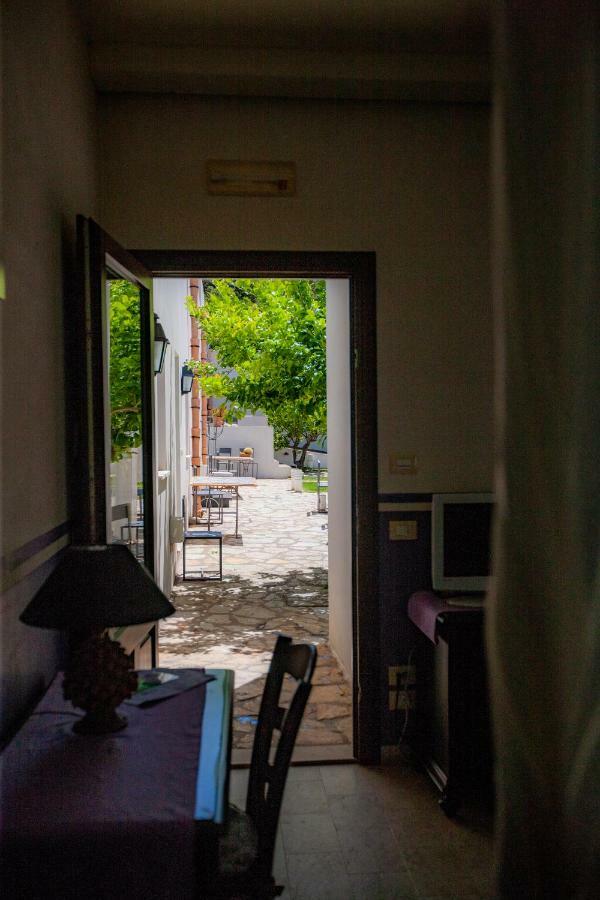 Arbaria Hotel Trapani Bagian luar foto