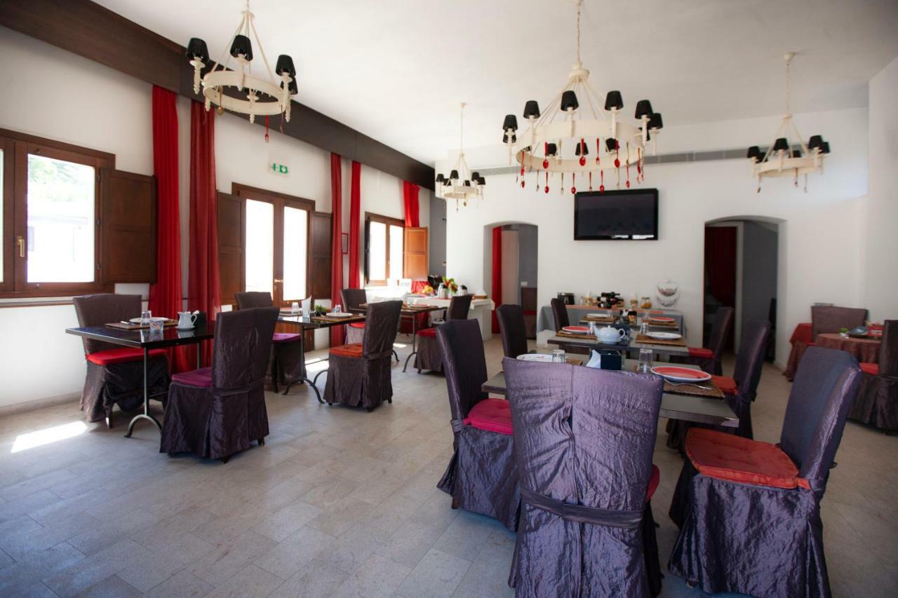 Arbaria Hotel Trapani Bagian luar foto